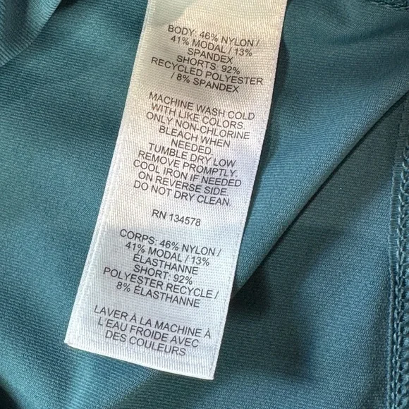 Vineyard Vines Performance Pleated Skort size XS - Picture 7 of 11